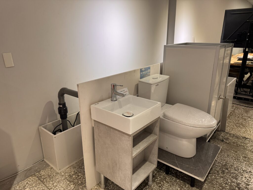 水電配管與動力輔助馬達示範